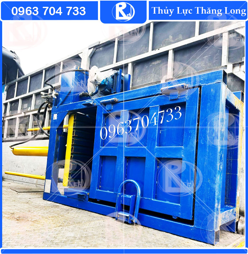 main máy ép phế liệu tự động hóa