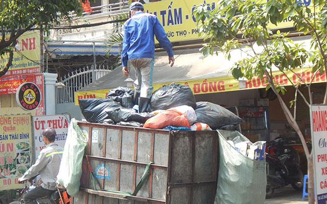 Giá Thu Tiền Rác Hộ Gia Đình tại TP.HCM trong Năm 2025 2 giá thu gom rác tại tphcm