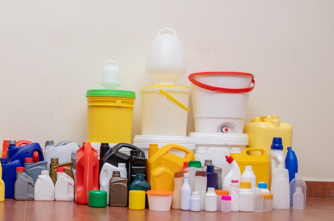 Nhựa HDPE Tái Sinh Là Gì? Quy Trình Tái Chế Và Ứng Dụng 3 Tái sử dụng nhựa HDPE