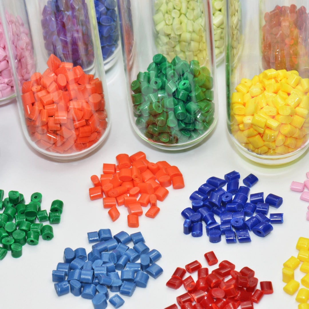 Nhựa Polymer Là Gì? Giải Thích Toàn Diện Từ Polymer, Nhựa Đến Hạt Nhựa 4 Hạt nhựa polymer